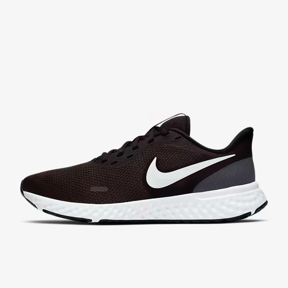 New Nike womans shoes
